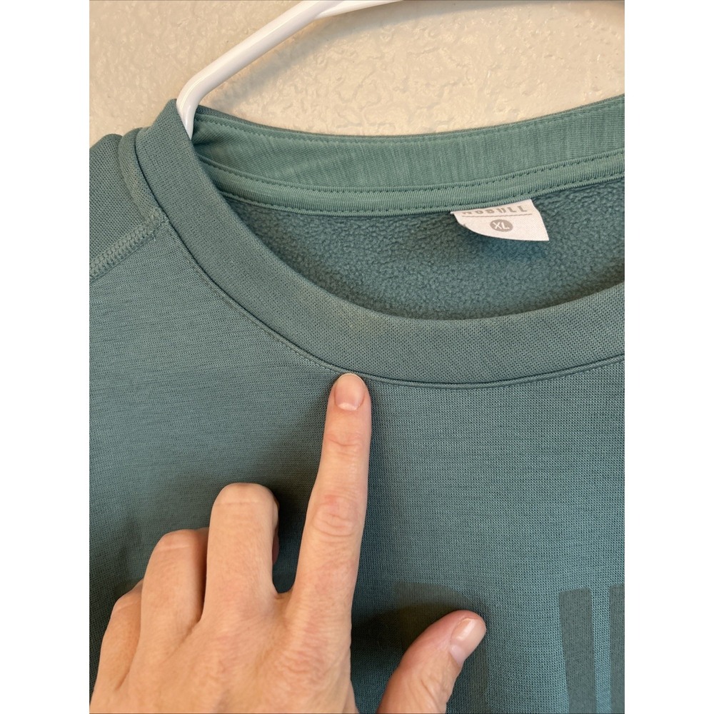 Women's NOBULL Turquoise Crewneck Sweatshirt Size XL - Picture 2 of 7